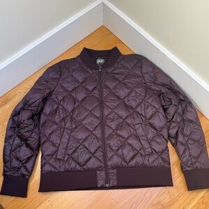 ❌SOLD❌ 32 degrees Women's Quilted Bomber Jacket in maroon, size large